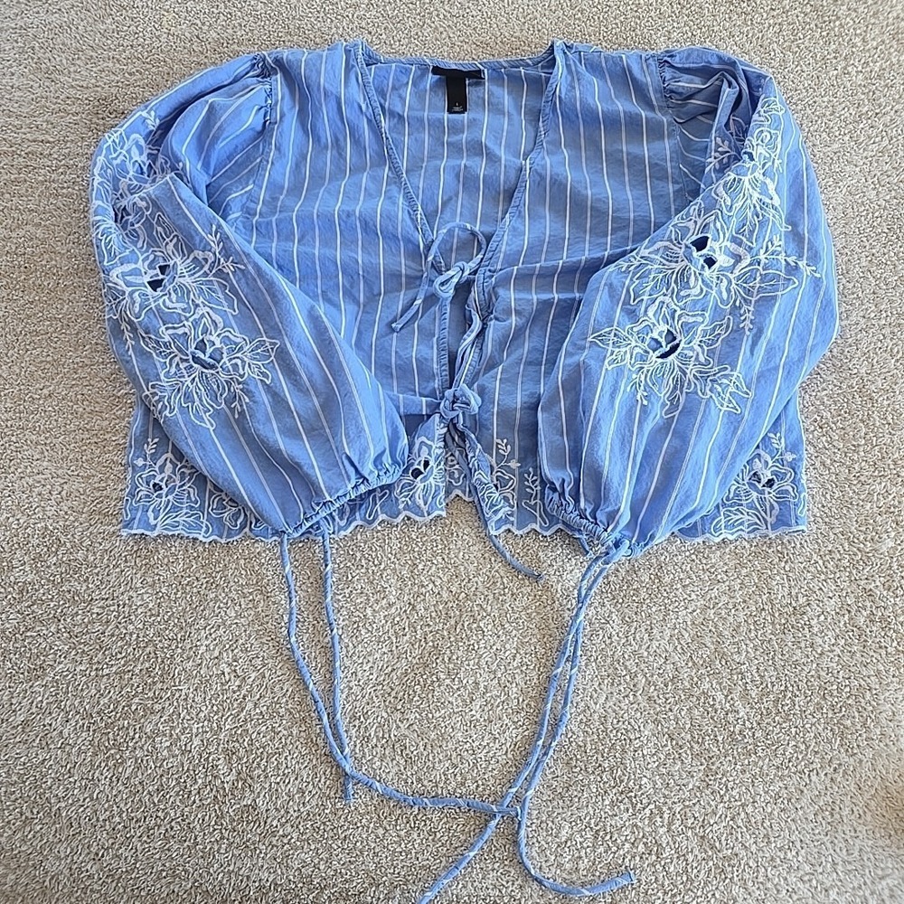 Future Collective Women's Long Sleeve‎ Embroidered Tie-Front Poplin Top Blue L